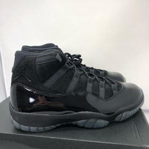 Jordan 11 Cap & Gown